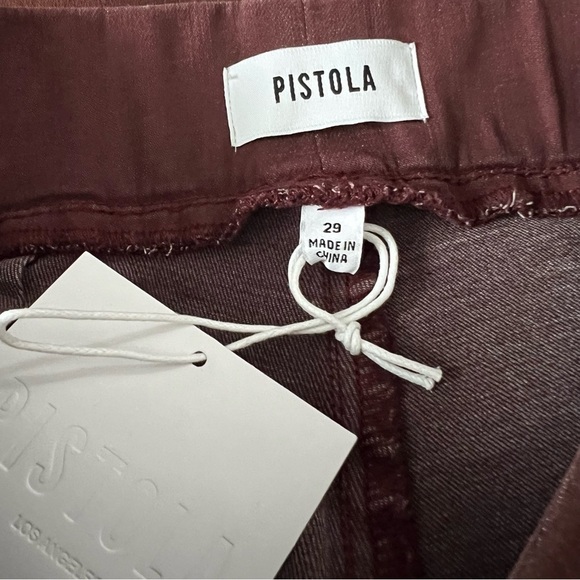 🆕 Pistola Aritzia Coated Black Cherry Jeggings - Picture 5 of 8
